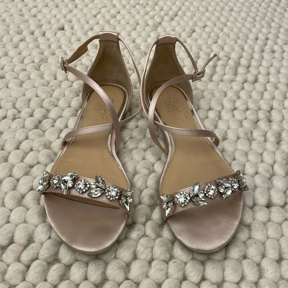 Jewel by Badgley Mischka Tessy Satin Evening Flat in champagne color